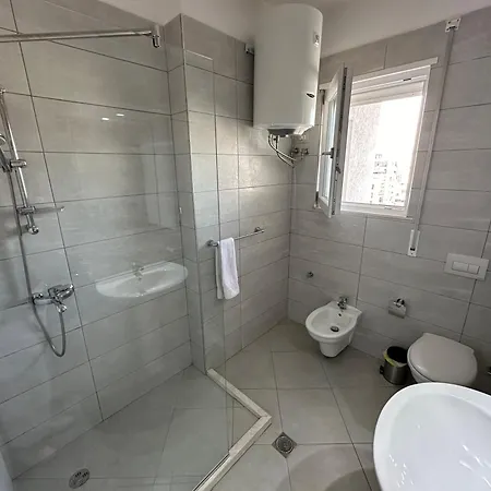 Pazari Luxury Apartment *