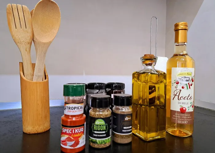 Pazari Luxury Tirana